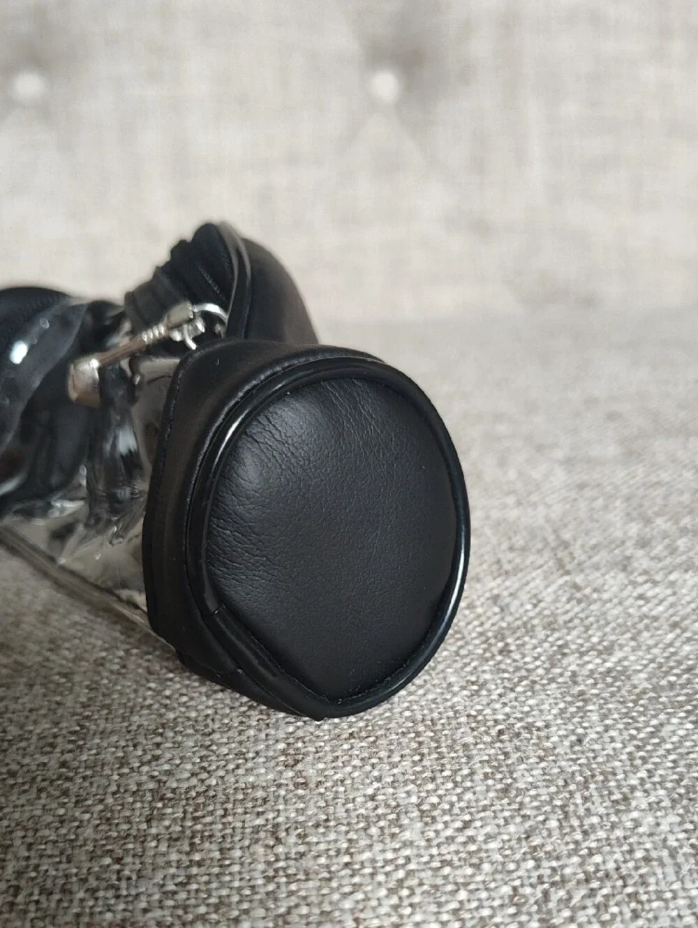 Cute Black Clear Golf Tee, Key & Card Holder With Mini Golf Club Zipper Pulls
